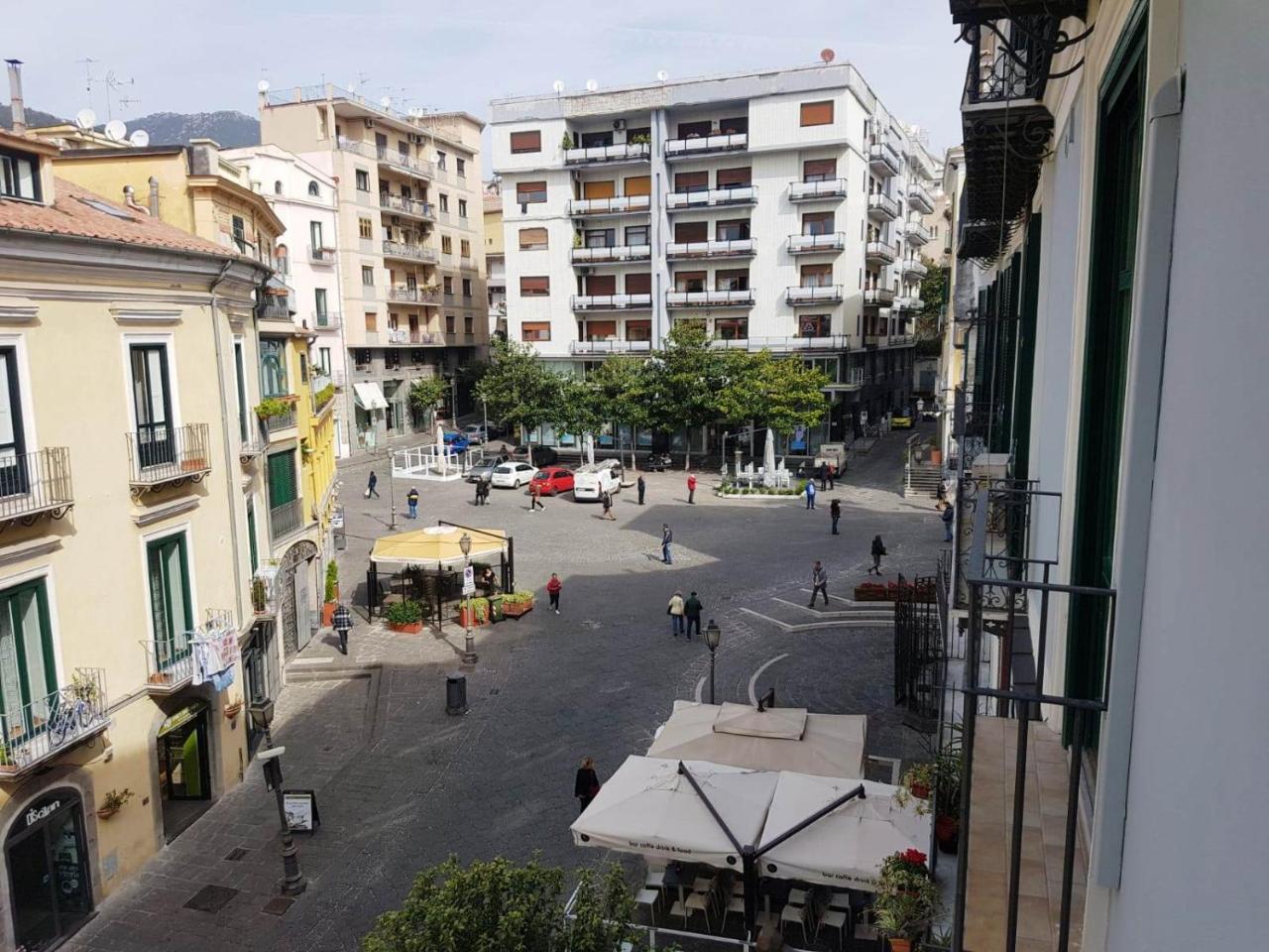 Отель Zelzar Salerno Centro Экстерьер фото